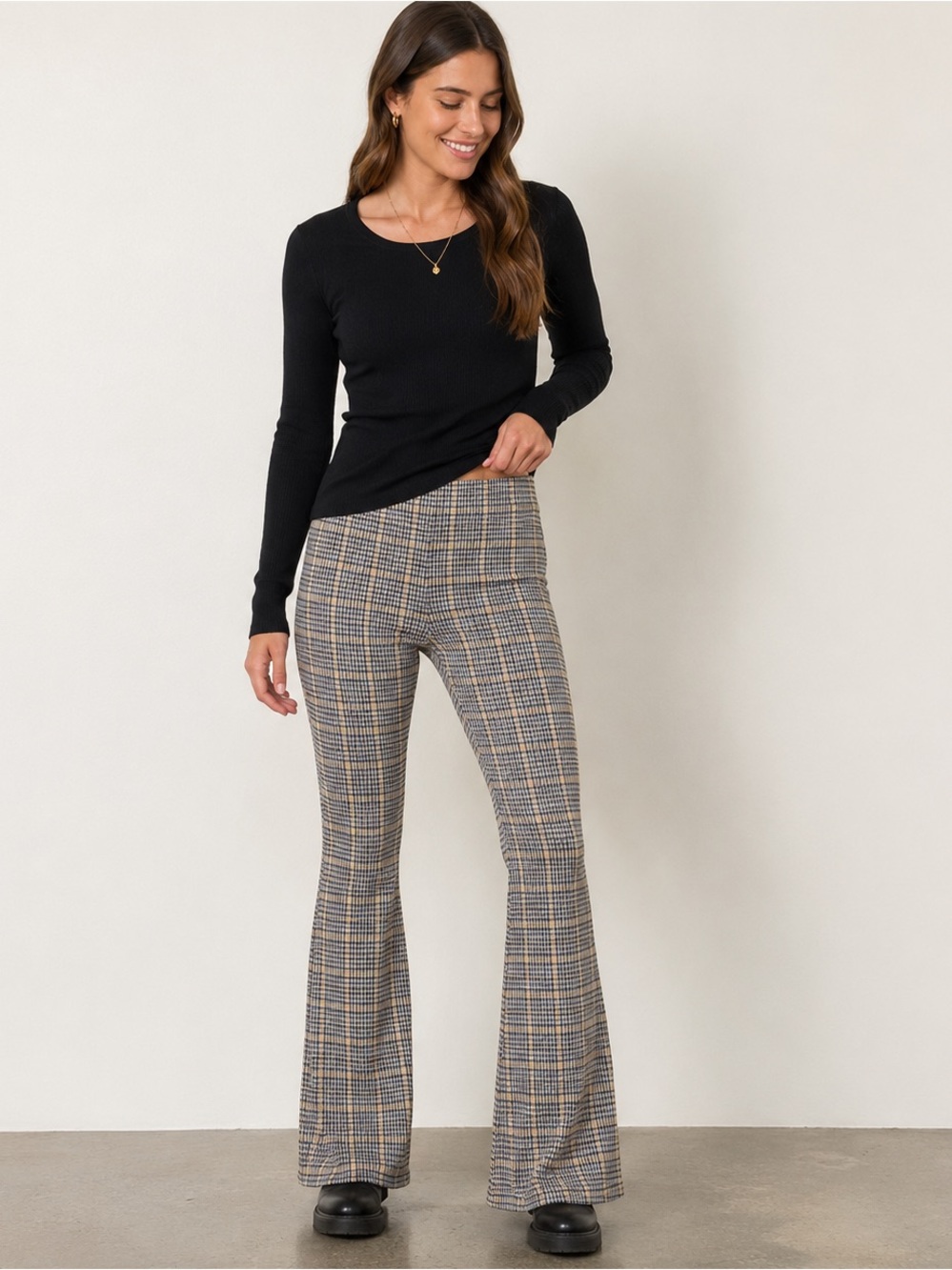 Abercrombie & Fitch Stretch Plaid Pull-On Flare Pants Size Small